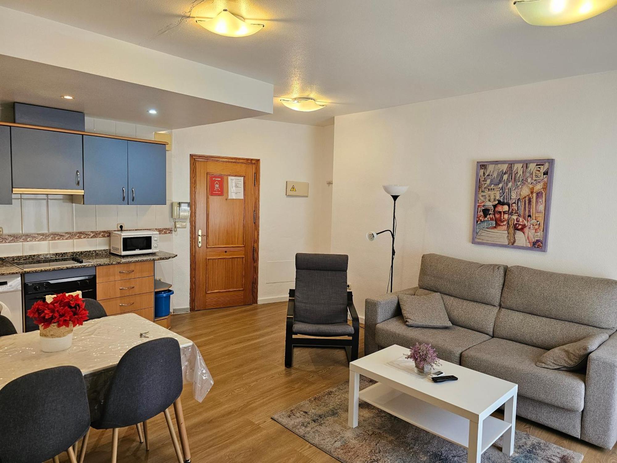 Apartamentos Plaza Alicante Room photo