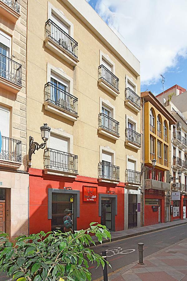 Apartamentos Plaza Alicante Exterior photo